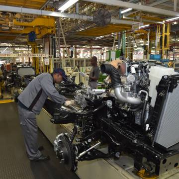 Toyota shuffles model lineup at U.S. factories