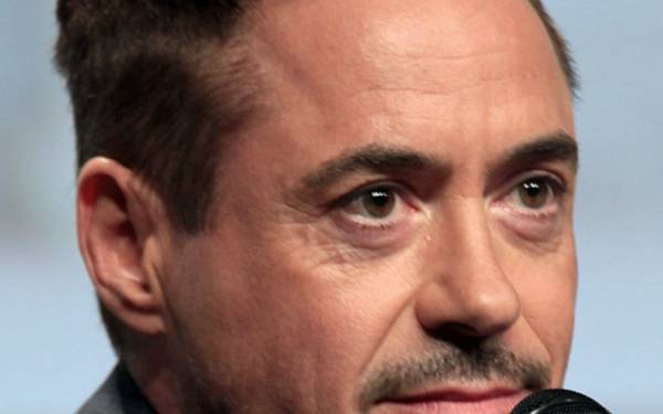 Robert Downey Jr